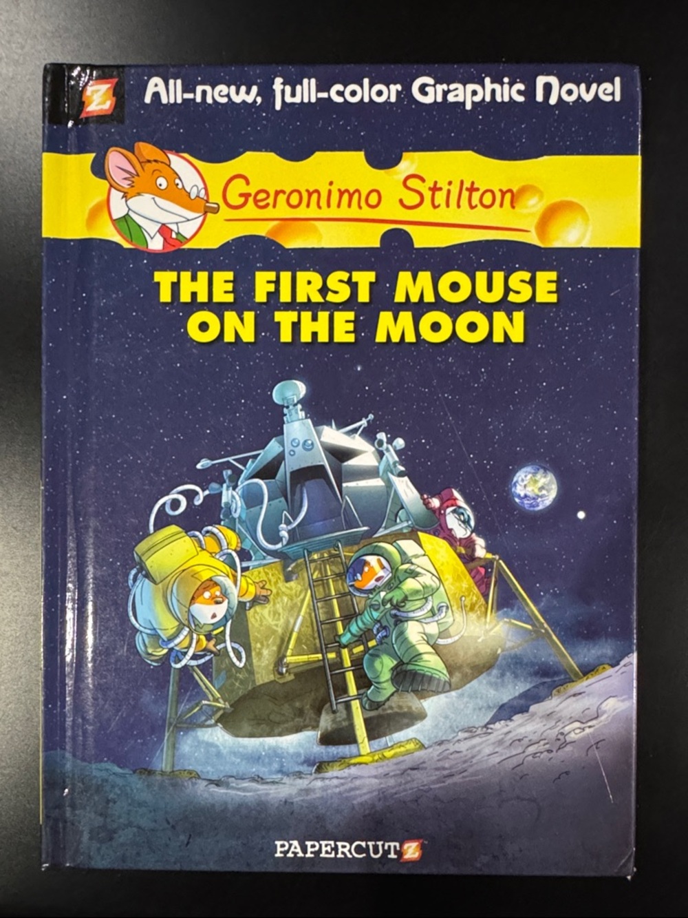 Geronimo Stilton Graphic Novel #14: The First Mouse on the Moon - Graphic Novel